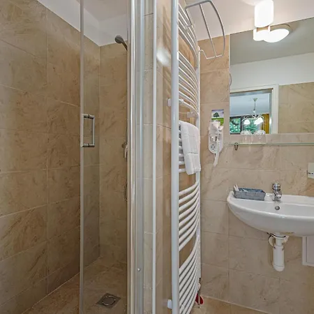 Hotel Garni Virgo Pressburg