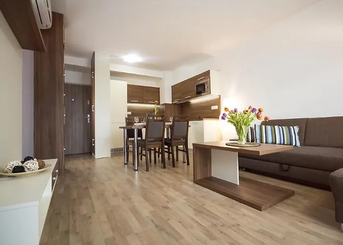 호텔 Garni Virgo 3*