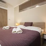 Garni Virgo 3* Братислава