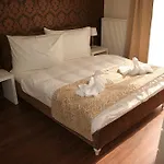 Garni Virgo 3*