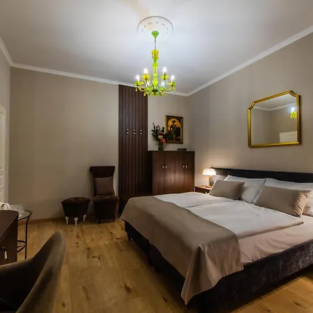 Hotel Garni Virgo 3*