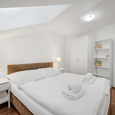 Hotel Garni Virgo 3*